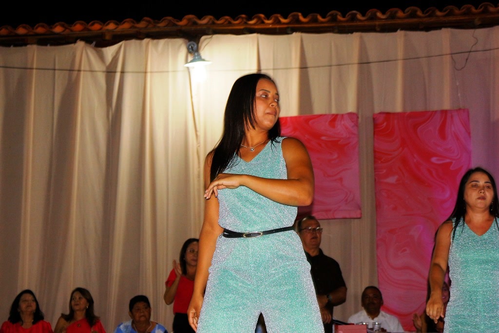age00107.jpg